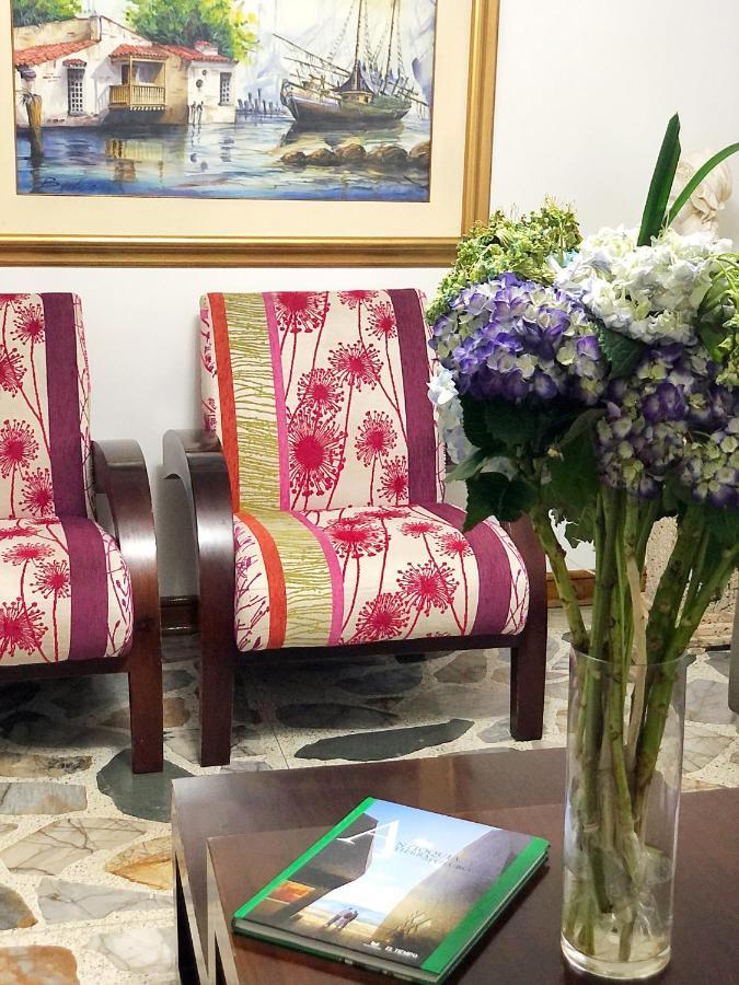 Casa Rosales Hotel Medellín Kültér fotó