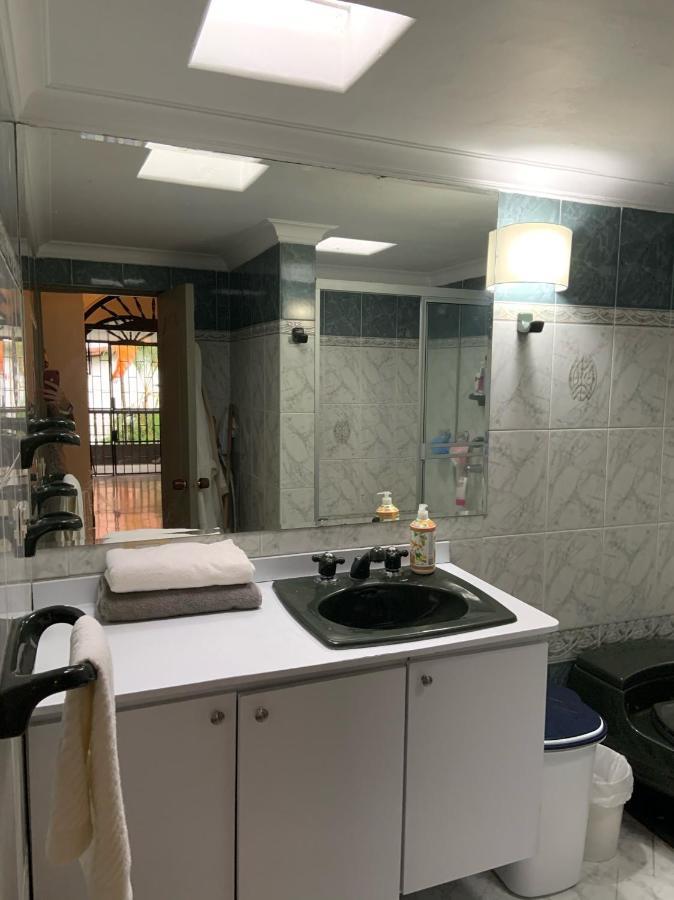 Casa Rosales Hotel Medellín Kültér fotó